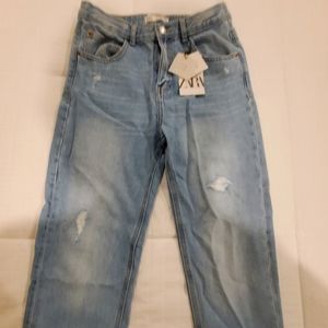 New!  Zara Mom-fit ripped jeans